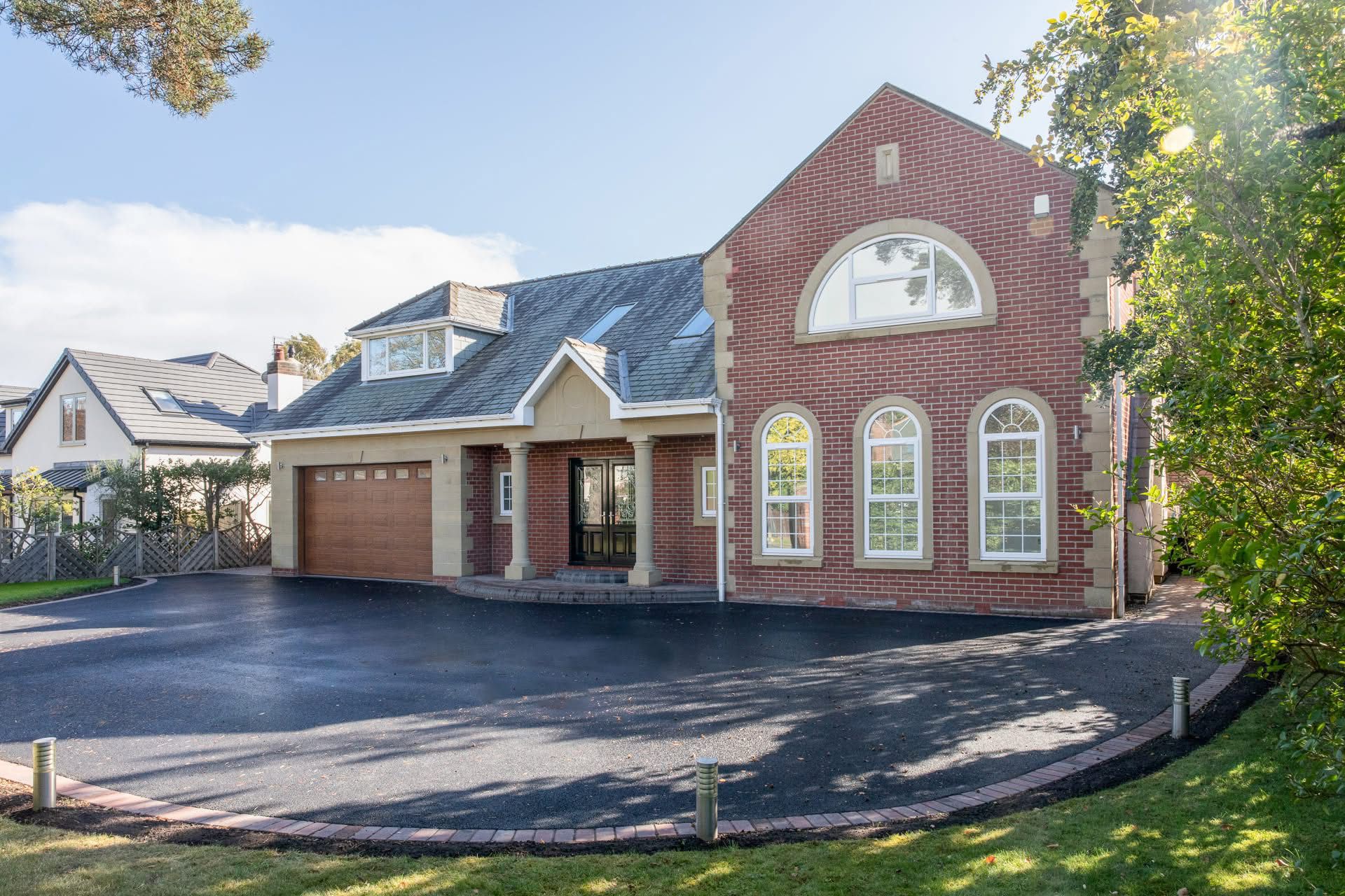 bespoke-driveway-cheshire large designer driveway completed in Knutsford